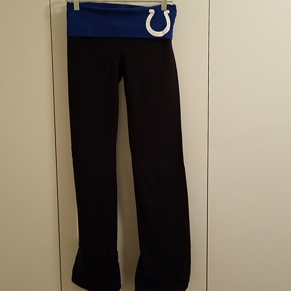 EUC Colts Victoria's secret yoga pants